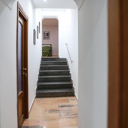 Modern Apartment At Piazza Del Gesu' By Wonderful Italy 那不勒斯 外观 照片